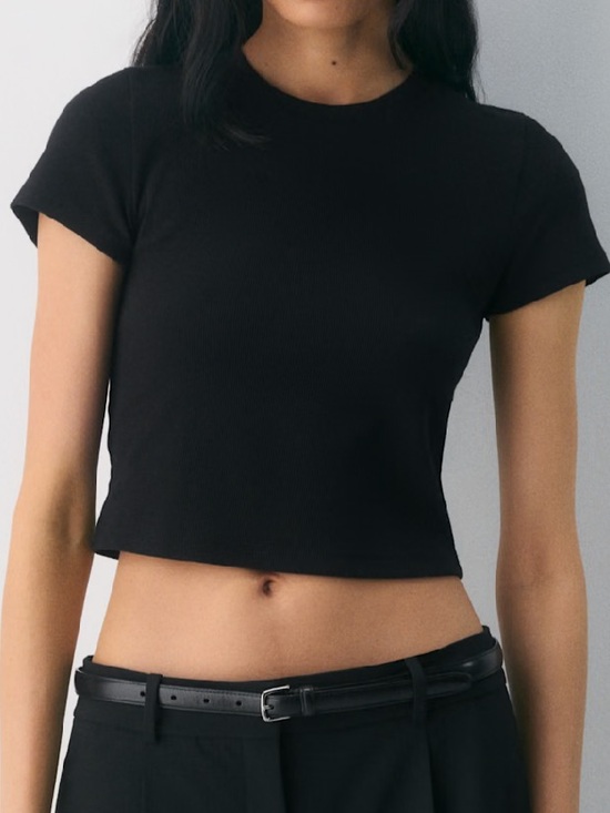 Aritzia Tops - Aritzia Black HomeStretch™ Rib Tune Waist T-Shirt 5025